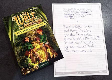 Testleserin Sophie 12J Rezension "Die Welt der Buchmagie"